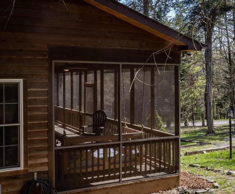 Cozy Cabin W/ Indoor Fireplace & Tranquil Views Luray Eksteriør bilde